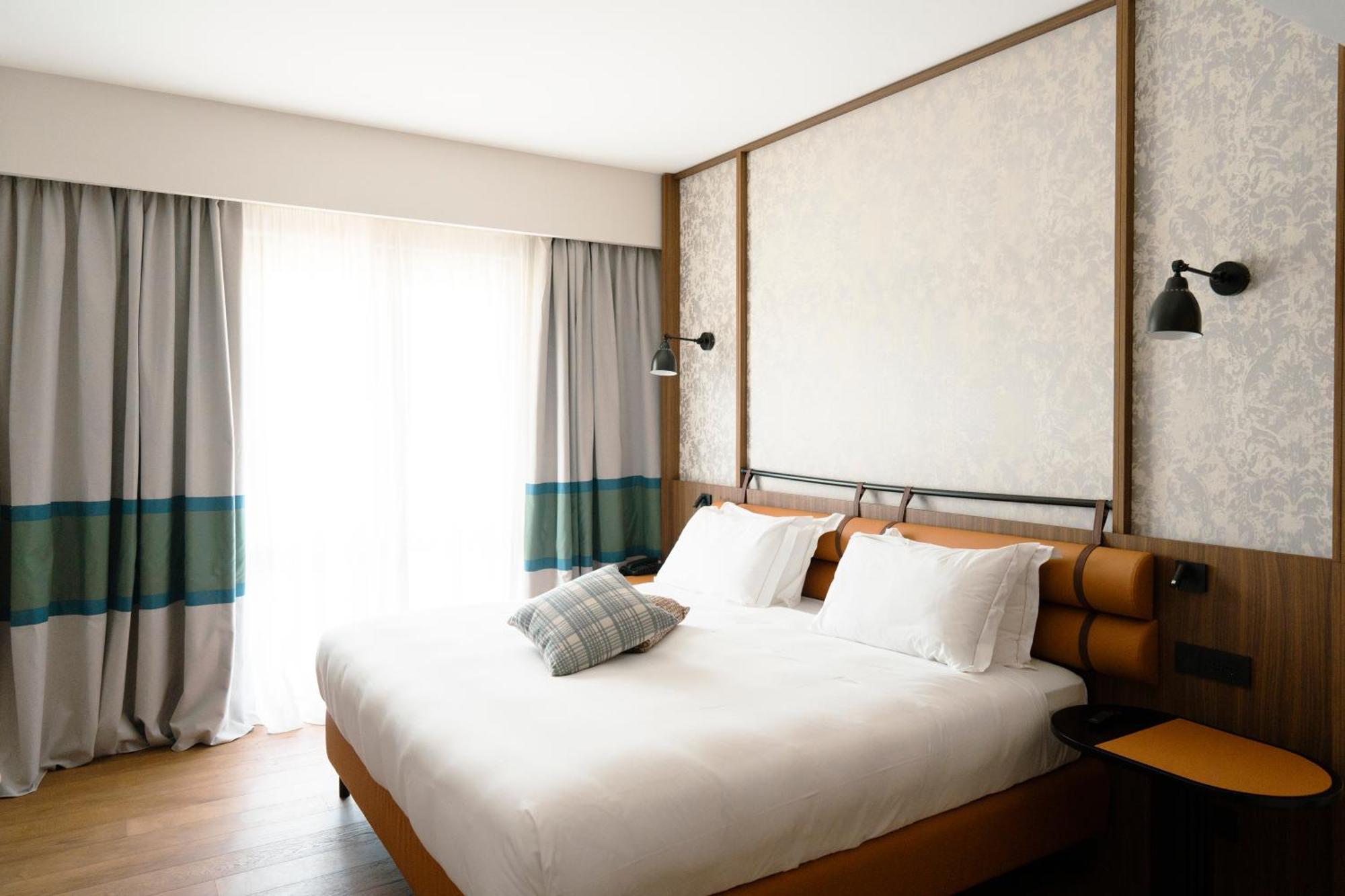 Picciolo Etna Golf Resort & Spa, Curio Collection By Hilton Castiglione De Sicilia Exterior photo