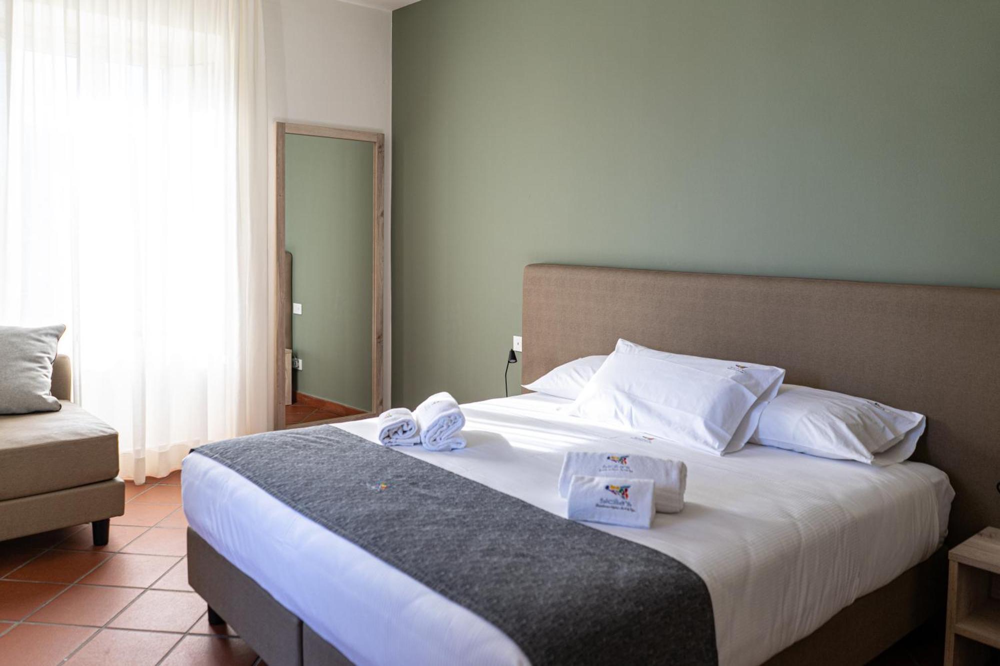 Picciolo Etna Golf Resort & Spa, Curio Collection By Hilton Castiglione De Sicilia Exterior photo