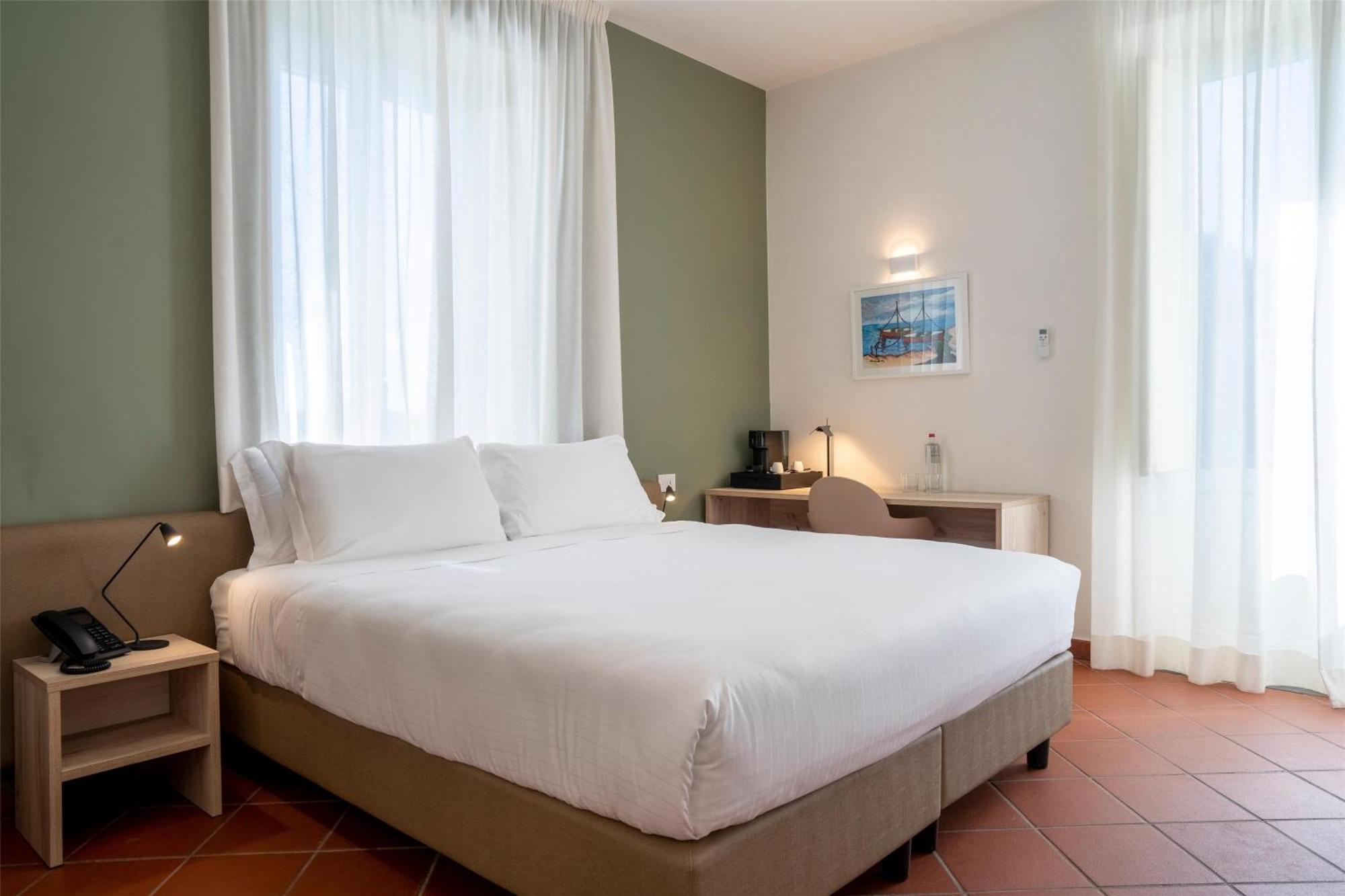 Picciolo Etna Golf Resort & Spa, Curio Collection By Hilton Castiglione De Sicilia Exterior photo