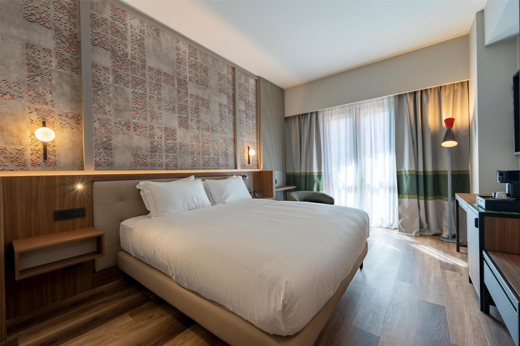 Picciolo Etna Golf Resort & Spa, Curio Collection By Hilton Castiglione De Sicilia Exterior photo