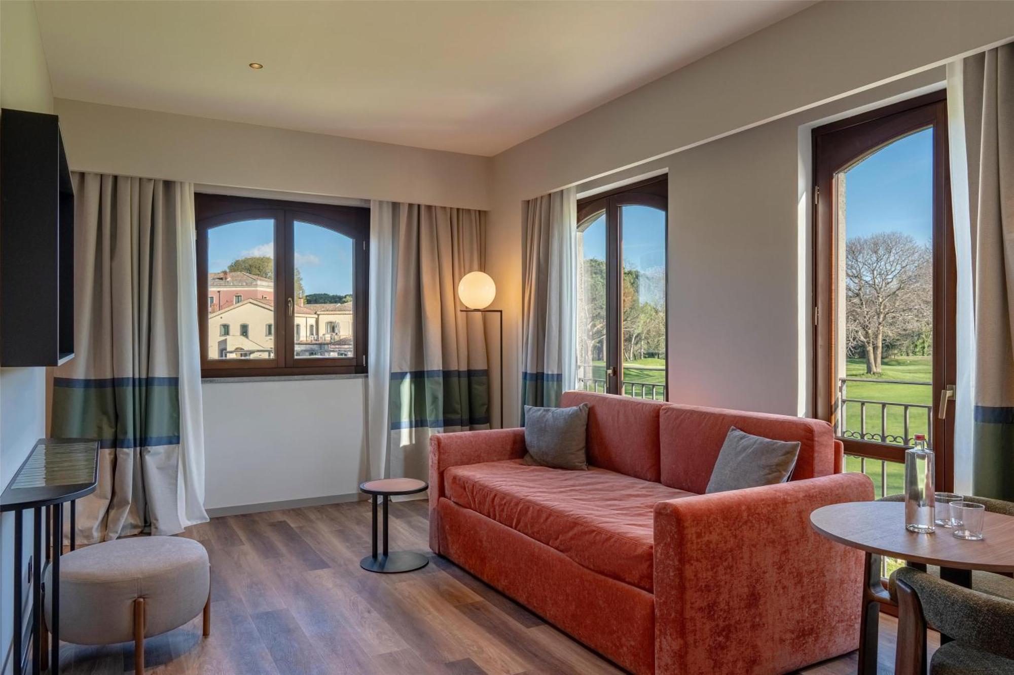 Picciolo Etna Golf Resort & Spa, Curio Collection By Hilton Castiglione De Sicilia Exterior photo